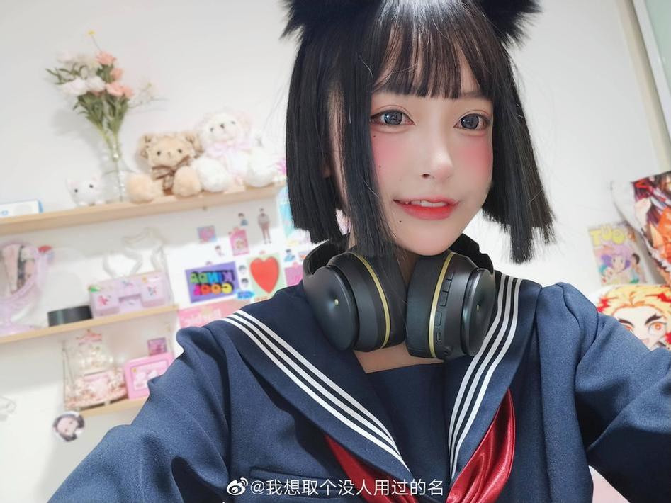 佳佳好难啊小熊，今天为大家更新一组超级好看的cosplay图片分享